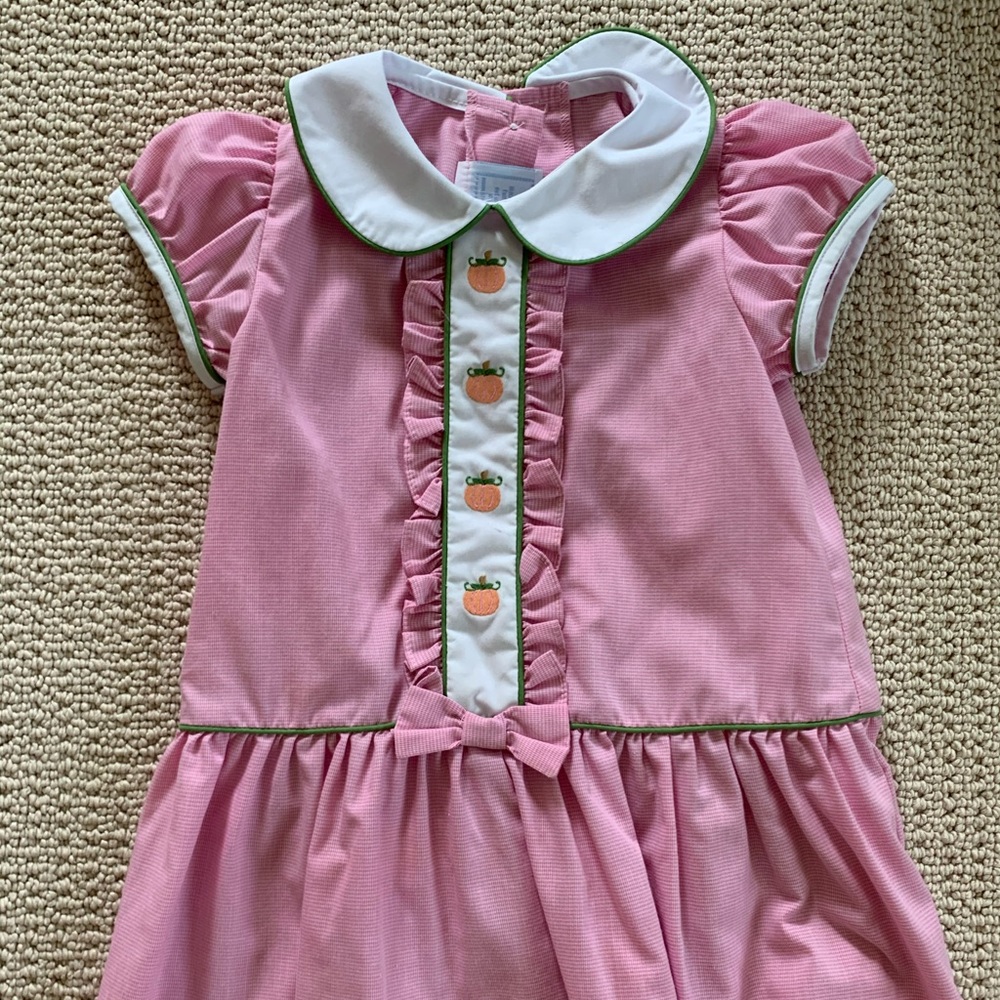 Little English fall dress with pumpkins